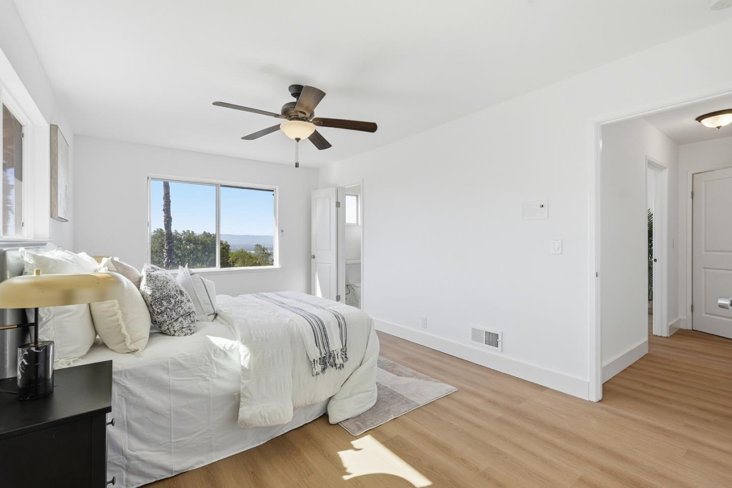 Detail Gallery Image 35 of 55 For 15821 Rica Vista Way, San Jose,  CA 95127 - 5 Beds | 4/1 Baths