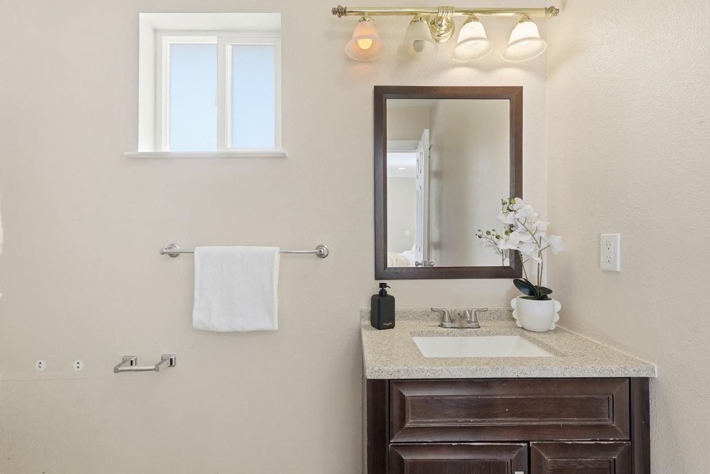 Detail Gallery Image 43 of 55 For 15821 Rica Vista Way, San Jose,  CA 95127 - 5 Beds | 4/1 Baths