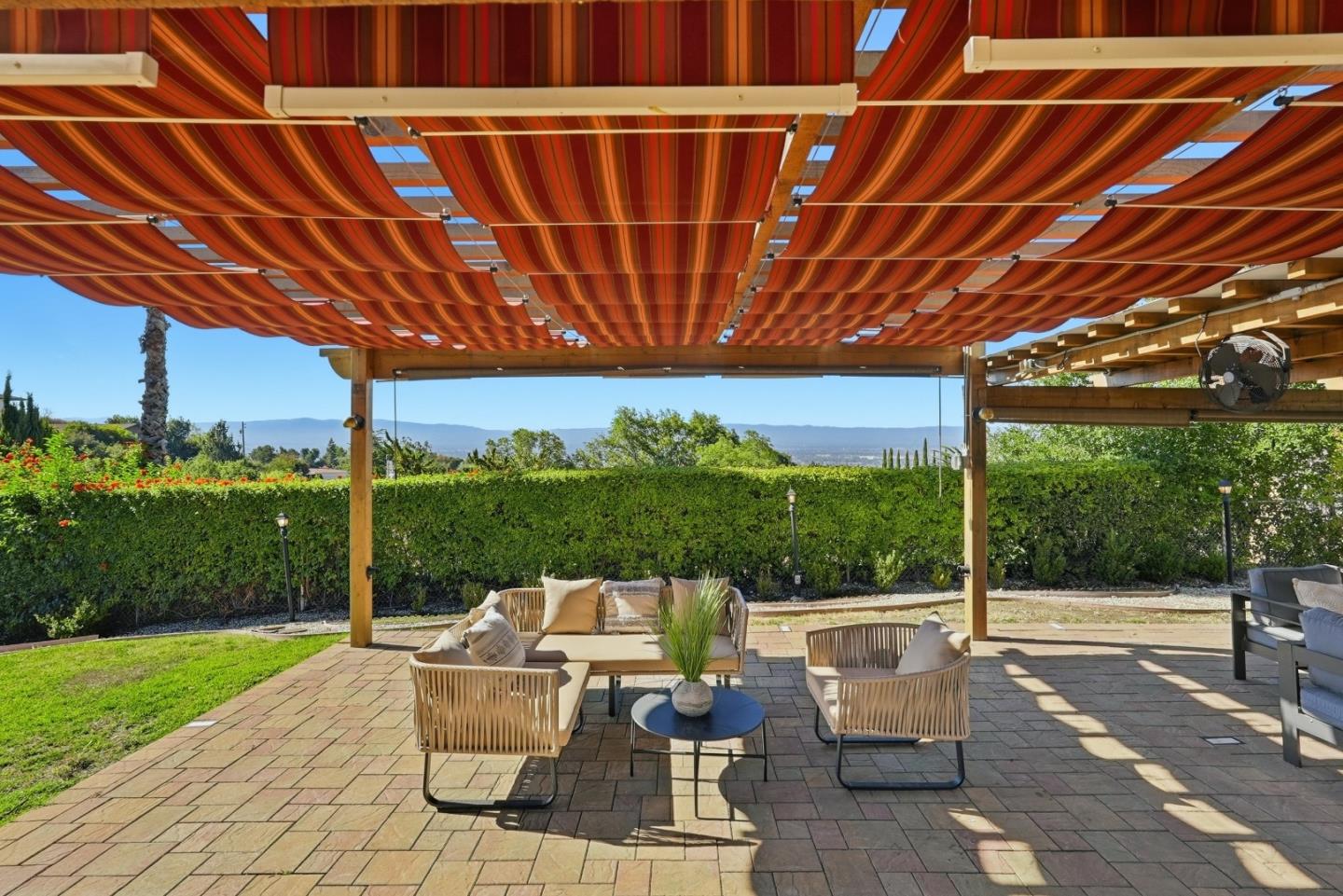 Detail Gallery Image 45 of 55 For 15821 Rica Vista Way, San Jose,  CA 95127 - 5 Beds | 4/1 Baths