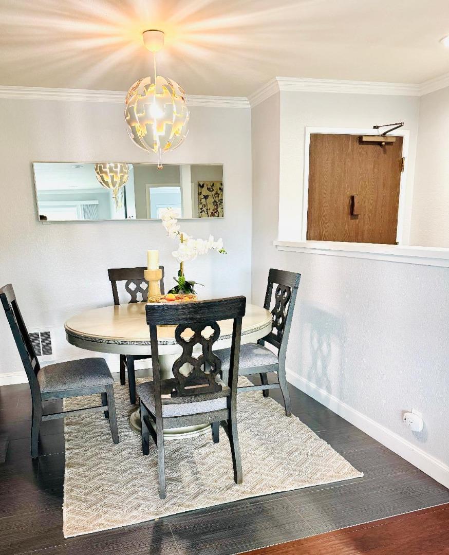 Detail Gallery Image 11 of 34 For 1031 Cherry Ave #20,  San Bruno,  CA 94066 - 2 Beds | 2 Baths