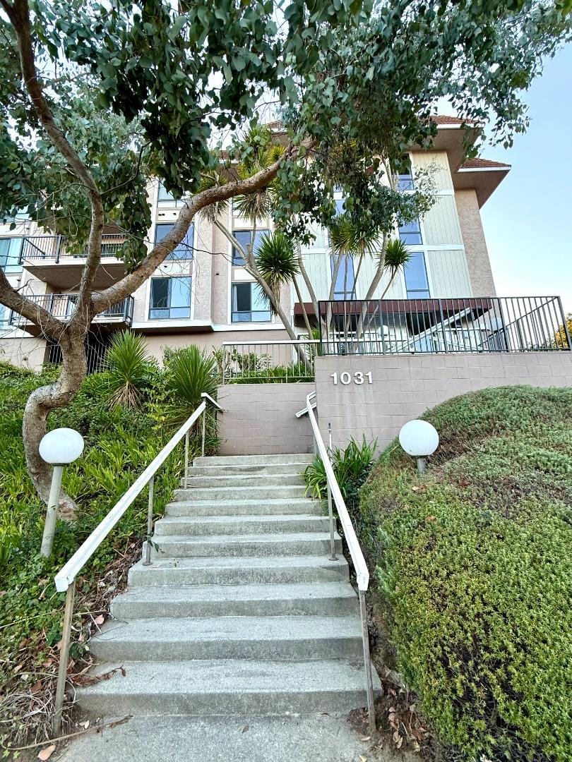 Detail Gallery Image 27 of 34 For 1031 Cherry Ave #20,  San Bruno,  CA 94066 - 2 Beds | 2 Baths