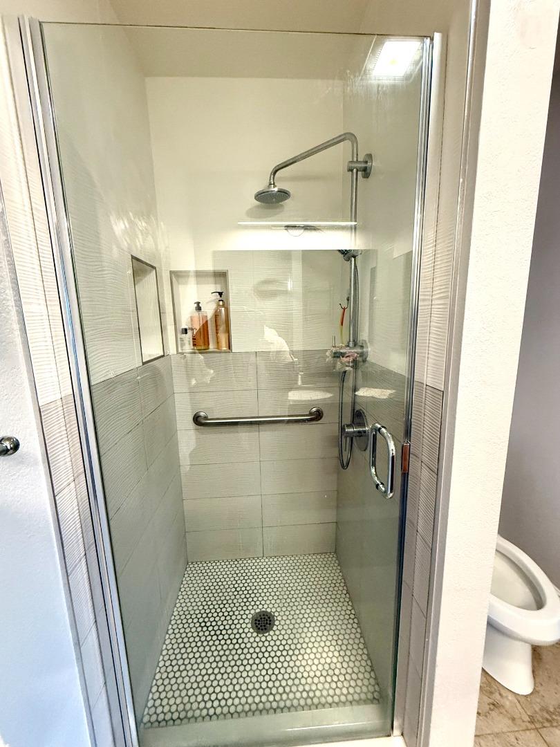 Detail Gallery Image 9 of 34 For 1031 Cherry Ave #20,  San Bruno,  CA 94066 - 2 Beds | 2 Baths