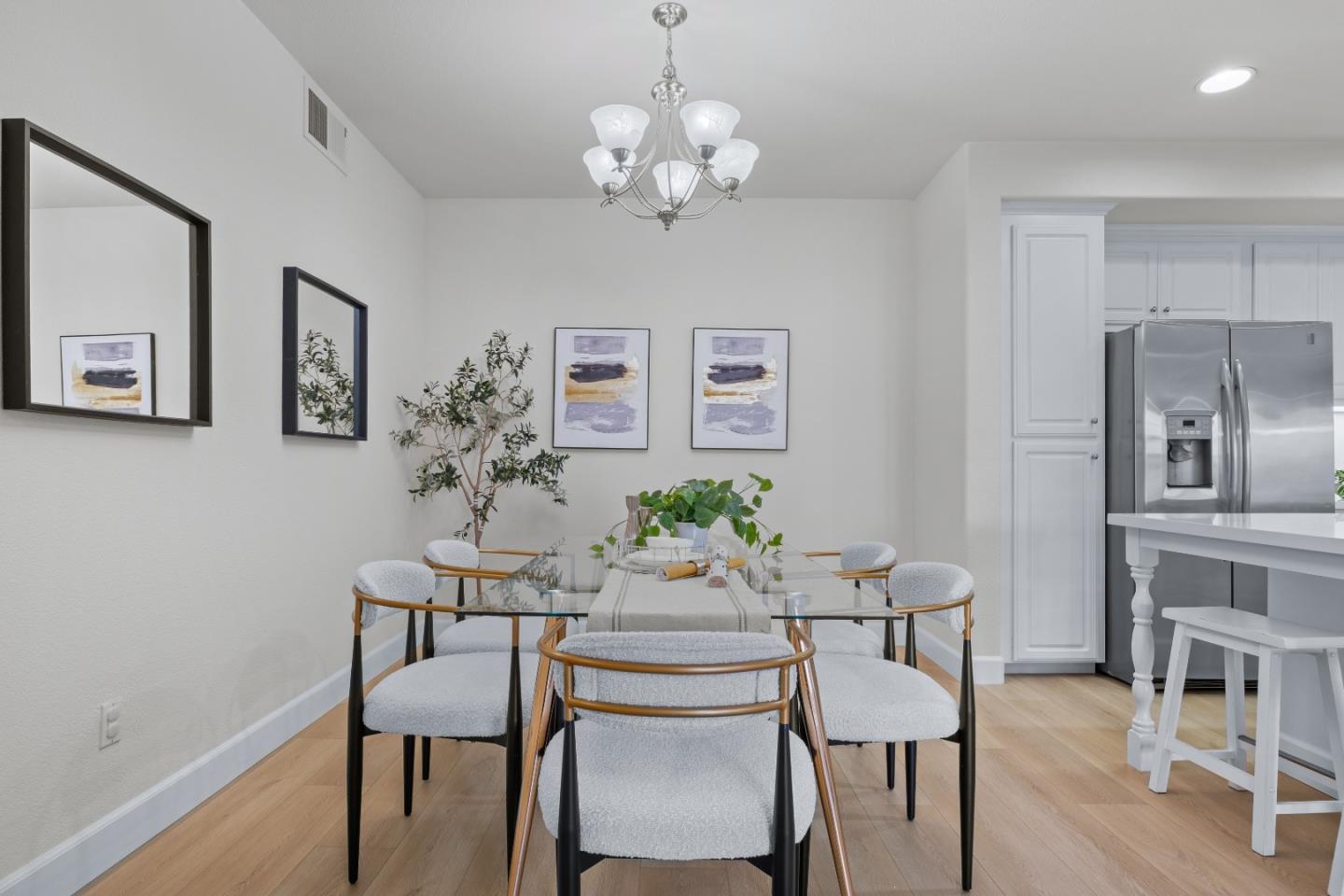 Detail Gallery Image 14 of 51 For 1837 Camino Leonor, San Jose,  CA 95131 - 2 Beds | 2 Baths