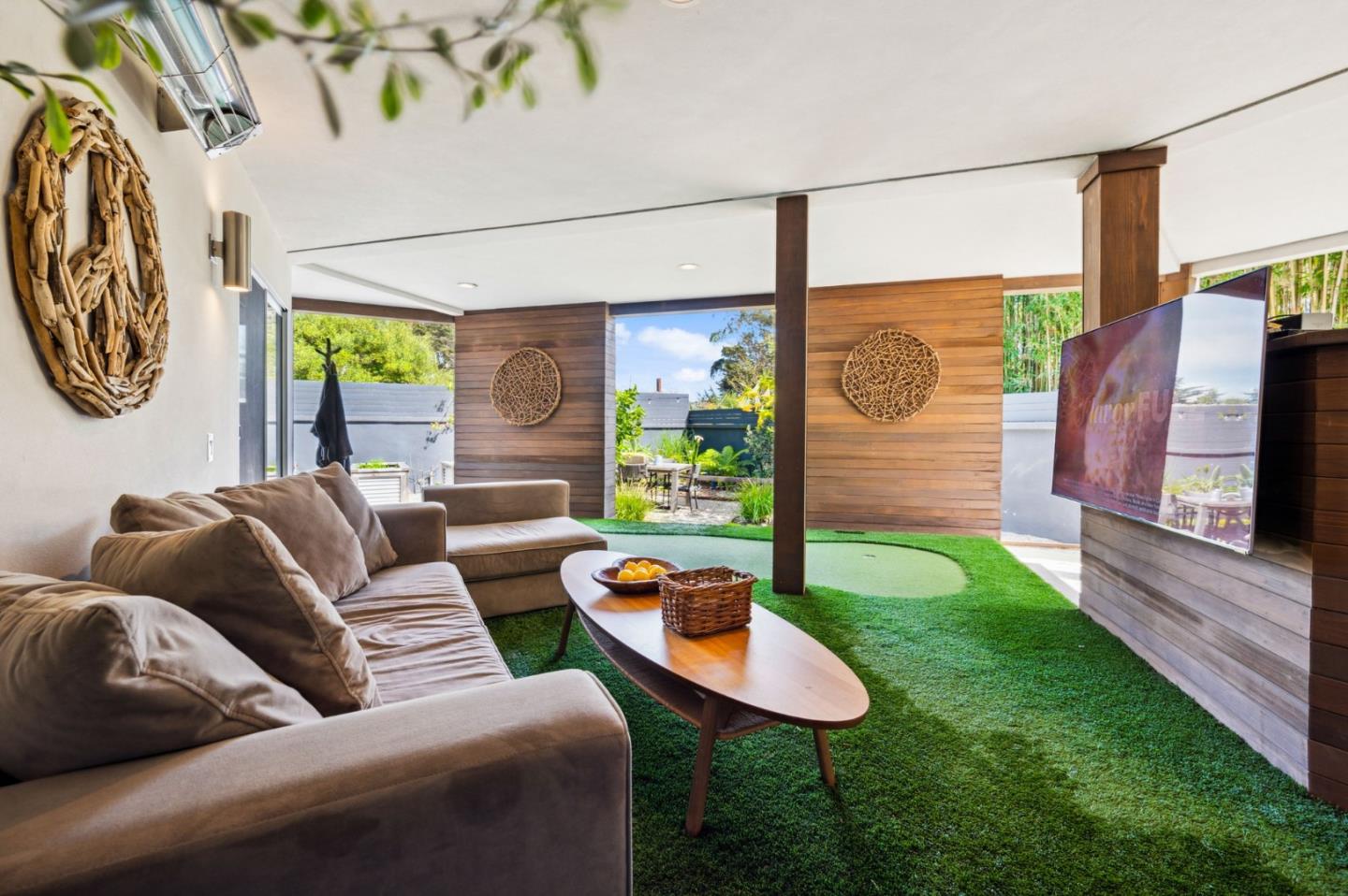 Detail Gallery Image 42 of 45 For 112 Eucalyptus Ave, Santa Cruz,  CA 95060 - 3 Beds | 2/1 Baths