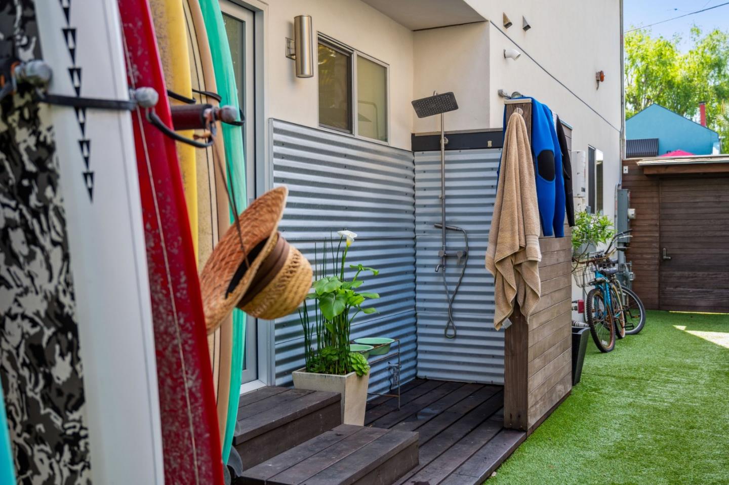 Detail Gallery Image 45 of 45 For 112 Eucalyptus Ave, Santa Cruz,  CA 95060 - 3 Beds | 2/1 Baths