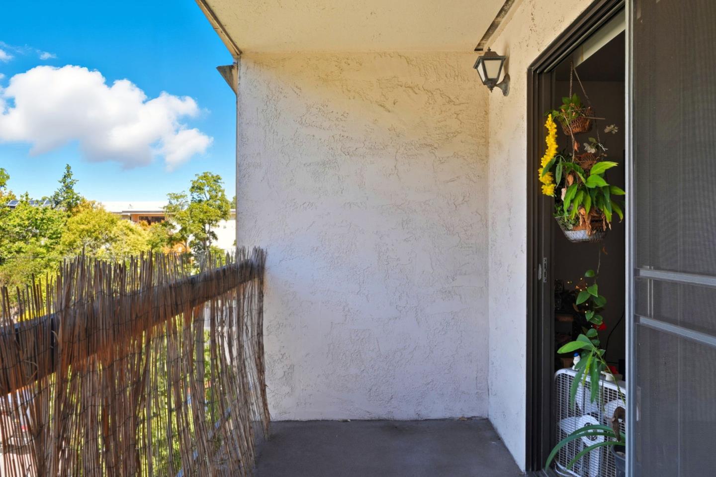 Detail Gallery Image 12 of 13 For 508 El Camino Real, Burlingame,  CA 94010 - – Beds | – Baths