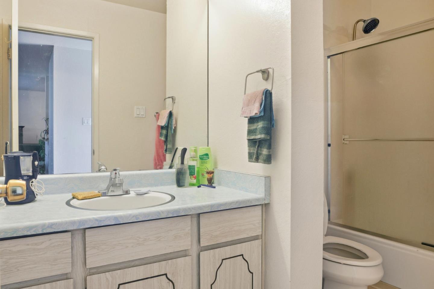 Detail Gallery Image 9 of 13 For 508 El Camino Real, Burlingame,  CA 94010 - – Beds | – Baths