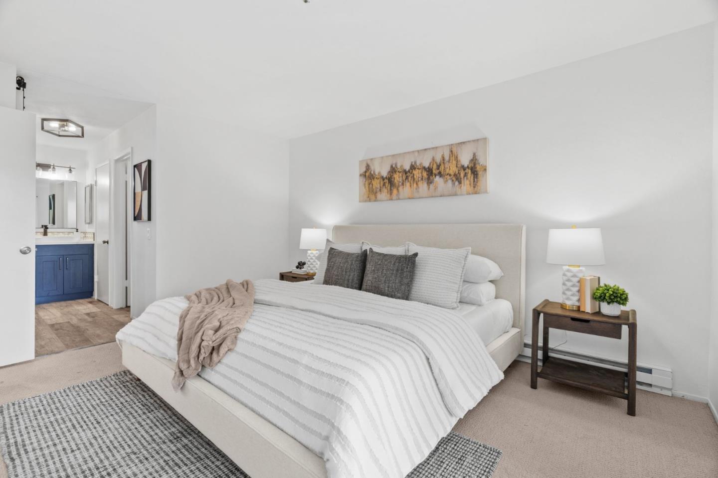 Detail Gallery Image 12 of 32 For 4000 Farm Hill Blvd #204,  Redwood City,  CA 94061 - 3 Beds | 2 Baths