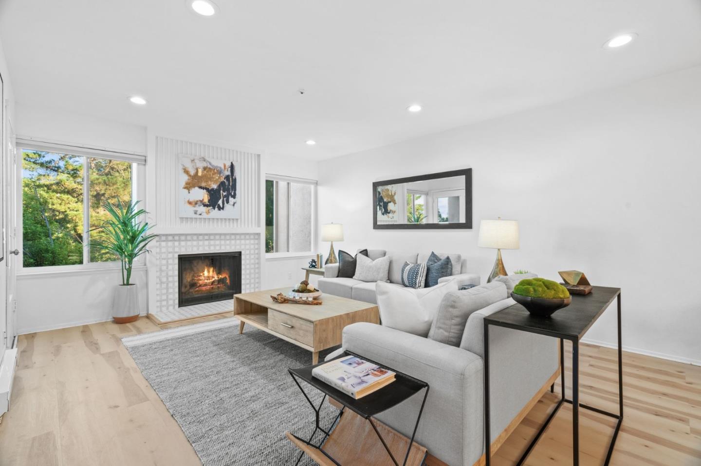 Detail Gallery Image 5 of 32 For 4000 Farm Hill Blvd #204,  Redwood City,  CA 94061 - 3 Beds | 2 Baths