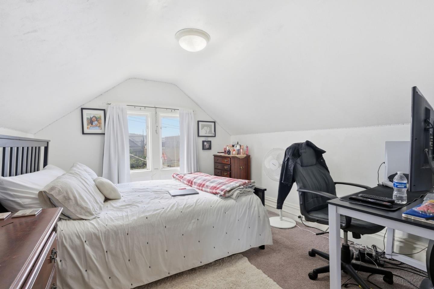 Detail Gallery Image 18 of 29 For 327 Brazil Ave, San Francisco,  CA 94112 - 1 Beds | 1 Baths