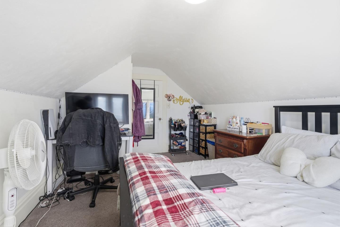 Detail Gallery Image 19 of 29 For 327 Brazil Ave, San Francisco,  CA 94112 - 1 Beds | 1 Baths