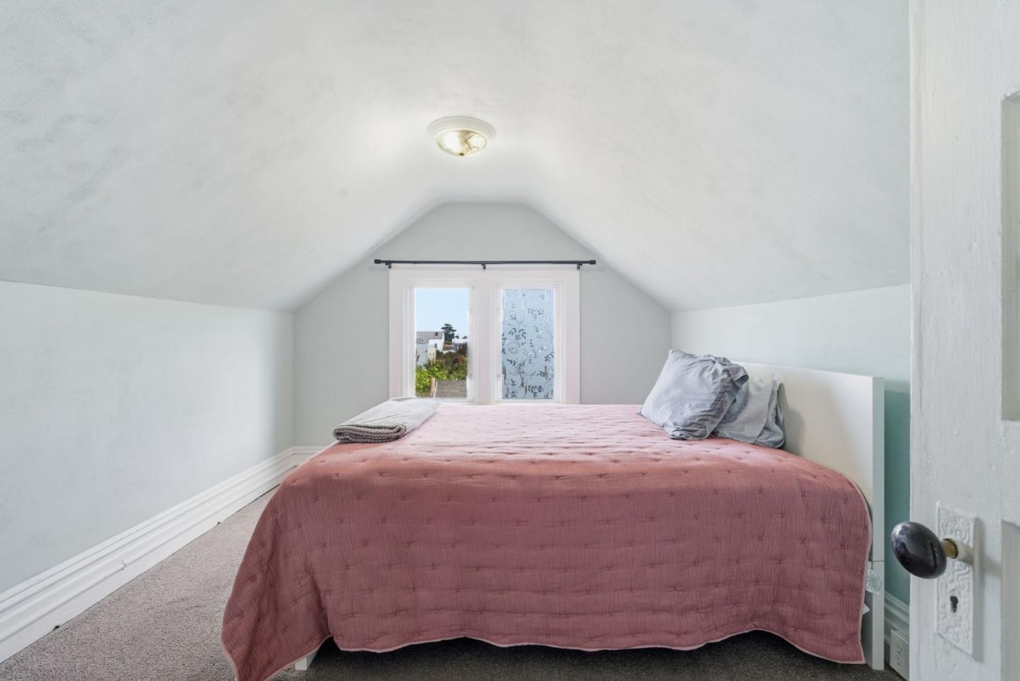 Detail Gallery Image 20 of 29 For 327 Brazil Ave, San Francisco,  CA 94112 - 1 Beds | 1 Baths