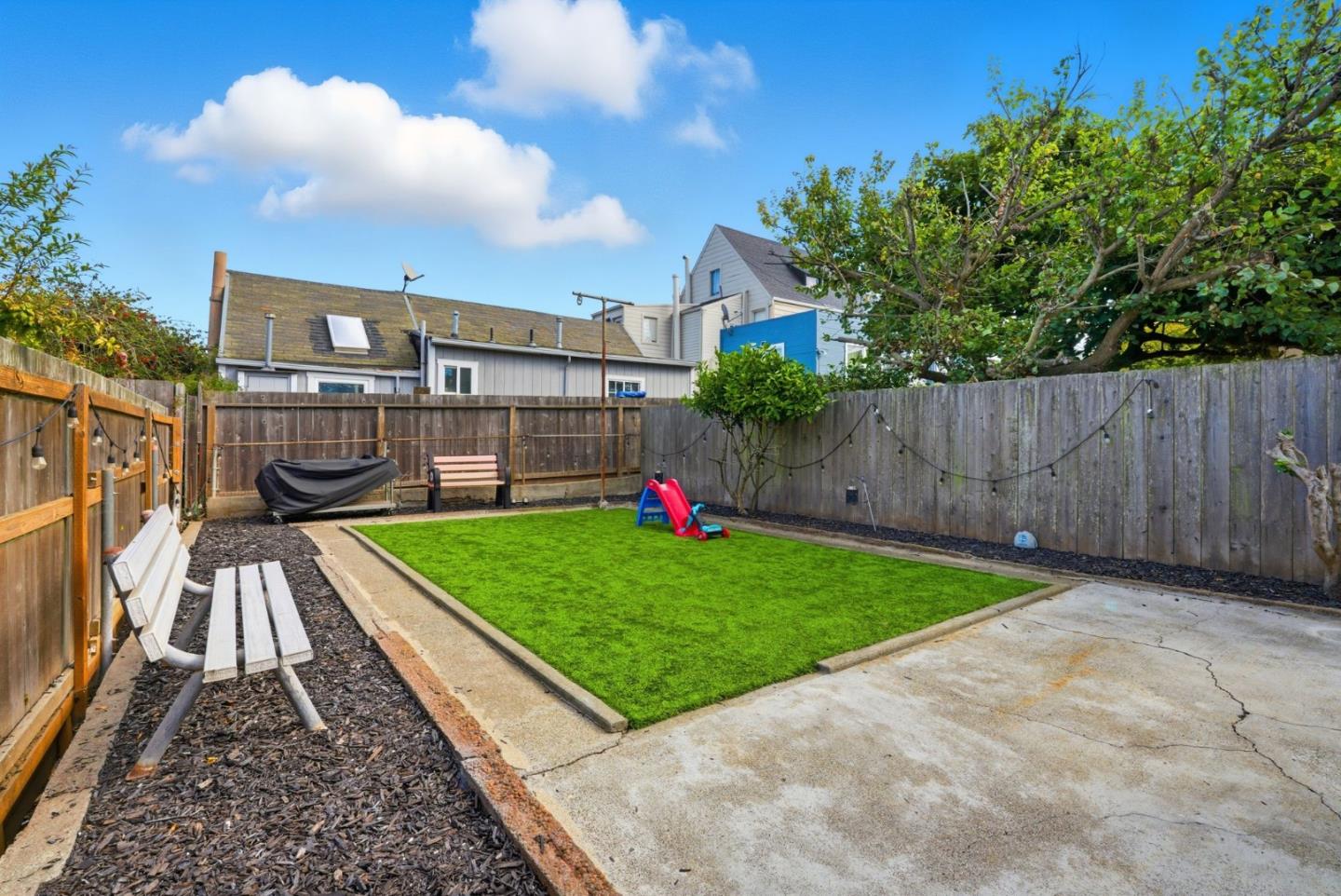 Detail Gallery Image 28 of 29 For 327 Brazil Ave, San Francisco,  CA 94112 - 1 Beds | 1 Baths