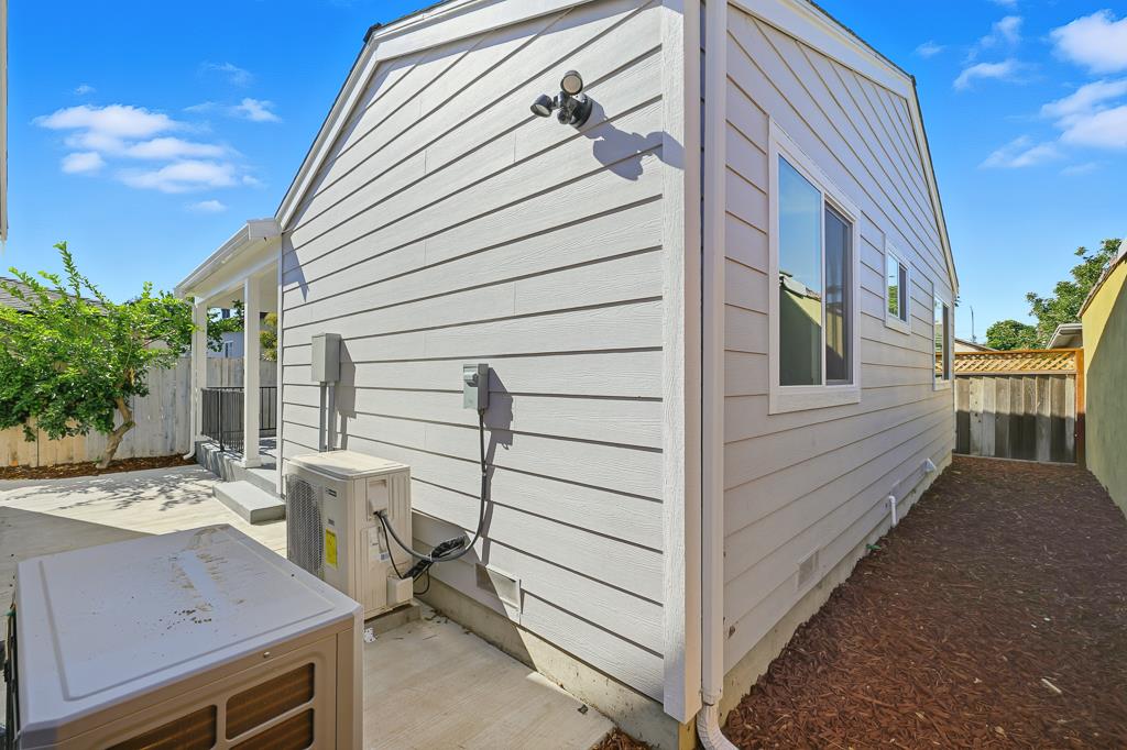 Detail Gallery Image 35 of 57 For 975 Prevost St, San Jose,  CA 95125 - 6 Beds | 5 Baths