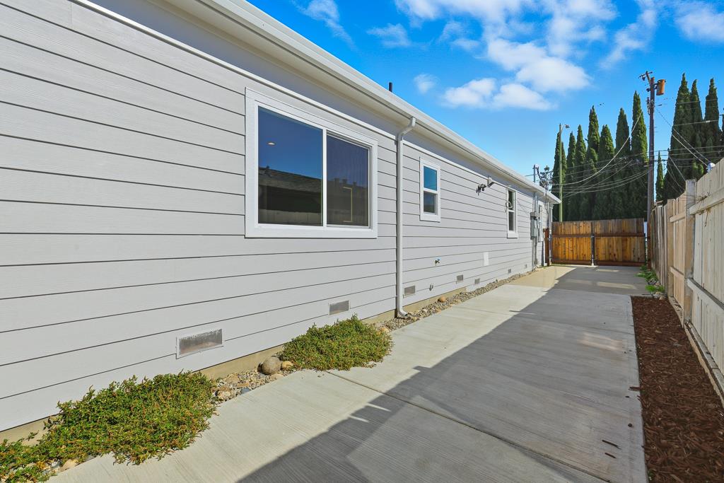 Detail Gallery Image 36 of 57 For 975 Prevost St, San Jose,  CA 95125 - 6 Beds | 5 Baths