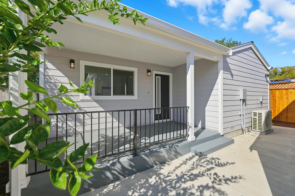 Detail Gallery Image 38 of 57 For 975 Prevost St, San Jose,  CA 95125 - 6 Beds | 5 Baths