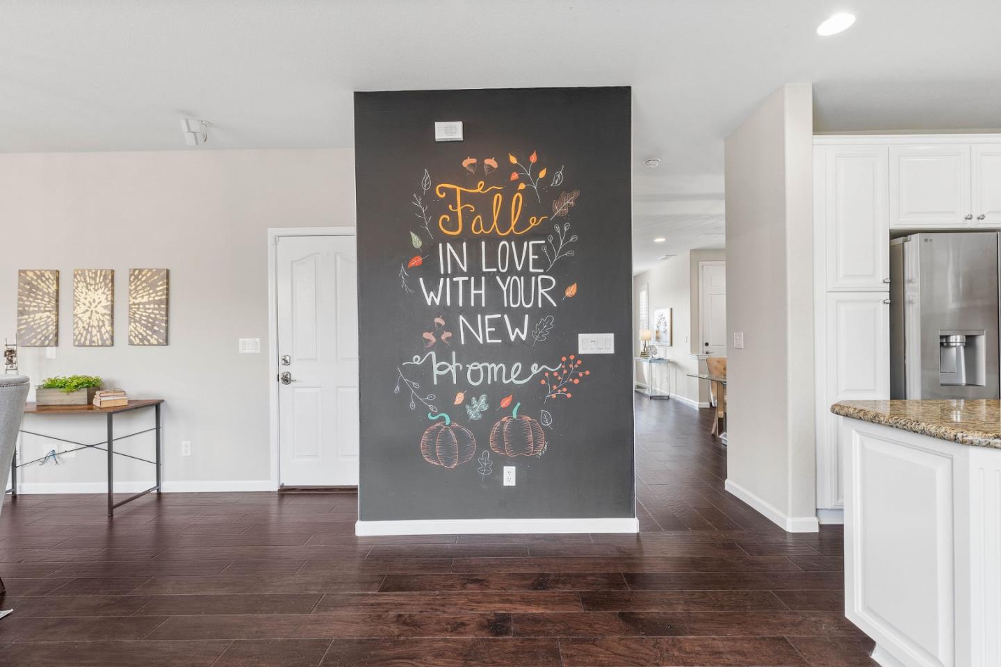 Detail Gallery Image 8 of 26 For 7260 Clear Vista Ct, San Jose,  CA 95138 - 4 Beds | 2/1 Baths