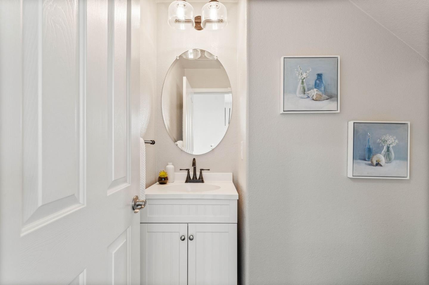 Detail Gallery Image 9 of 26 For 7260 Clear Vista Ct, San Jose,  CA 95138 - 4 Beds | 2/1 Baths