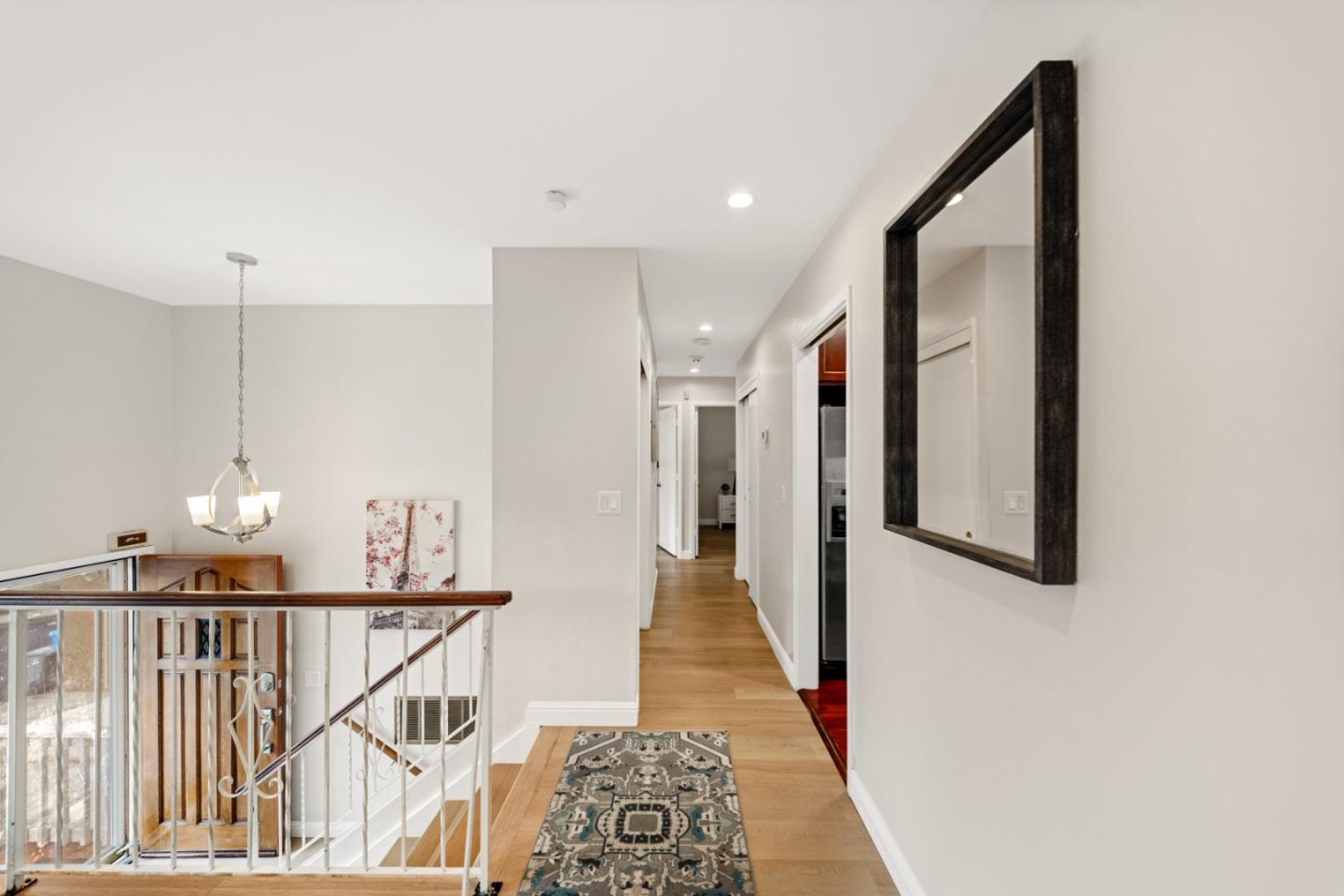 Detail Gallery Image 23 of 52 For 1331 Aspen Dr, Pacifica,  CA 94044 - 5 Beds | 3 Baths