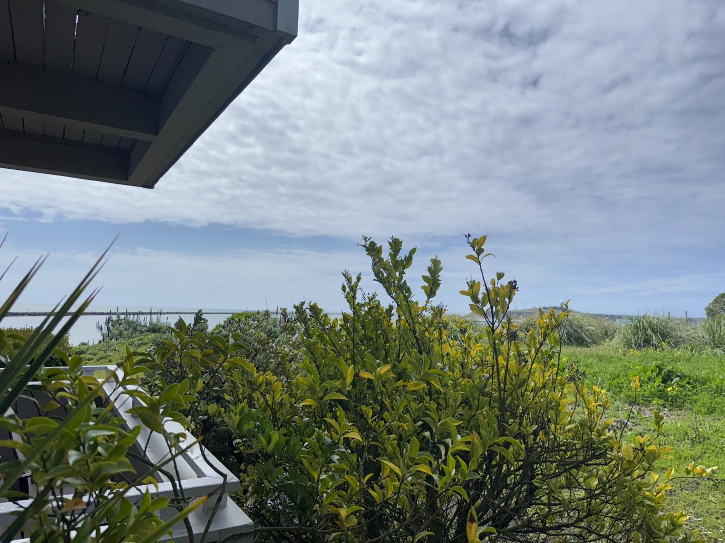 Detail Gallery Image 20 of 21 For 4100 Cabrillo Hwy #104,  Half Moon Bay,  CA 94019 - 1 Beds | 1 Baths