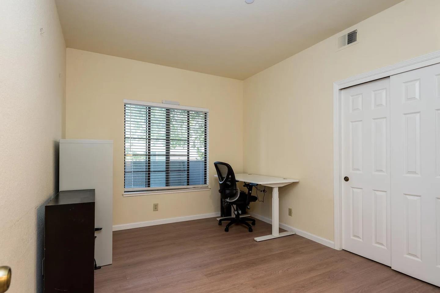 Detail Gallery Image 11 of 17 For 112 Madison Ave #108,  San Mateo,  CA 94402 - 2 Beds | 2 Baths