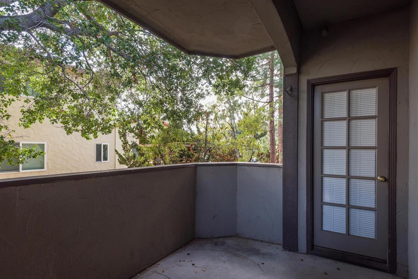 Detail Gallery Image 13 of 17 For 112 Madison Ave #108,  San Mateo,  CA 94402 - 2 Beds | 2 Baths