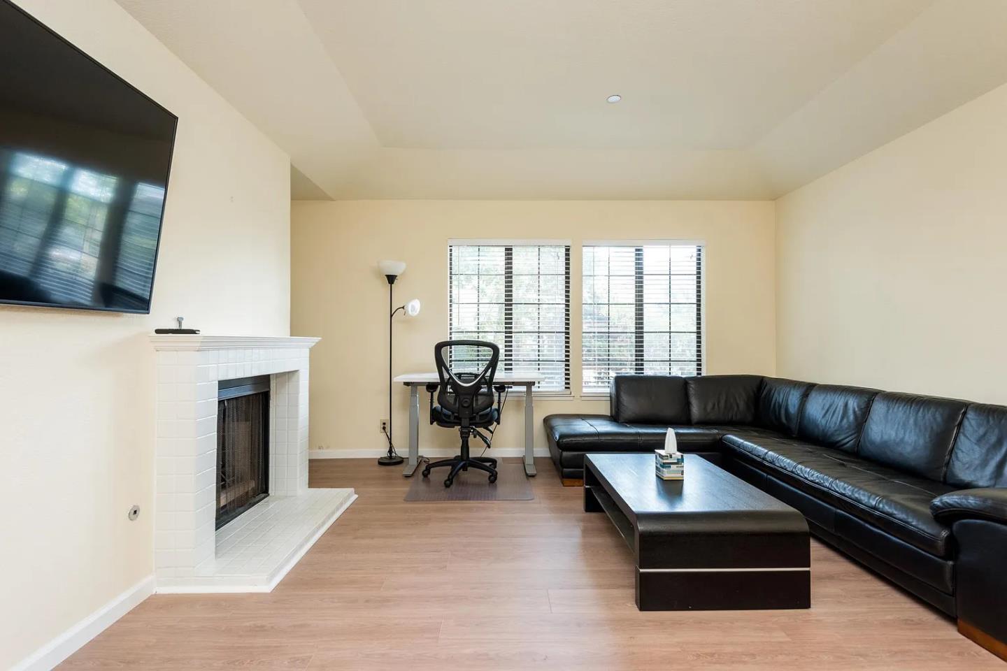 Detail Gallery Image 2 of 17 For 112 Madison Ave #108,  San Mateo,  CA 94402 - 2 Beds | 2 Baths