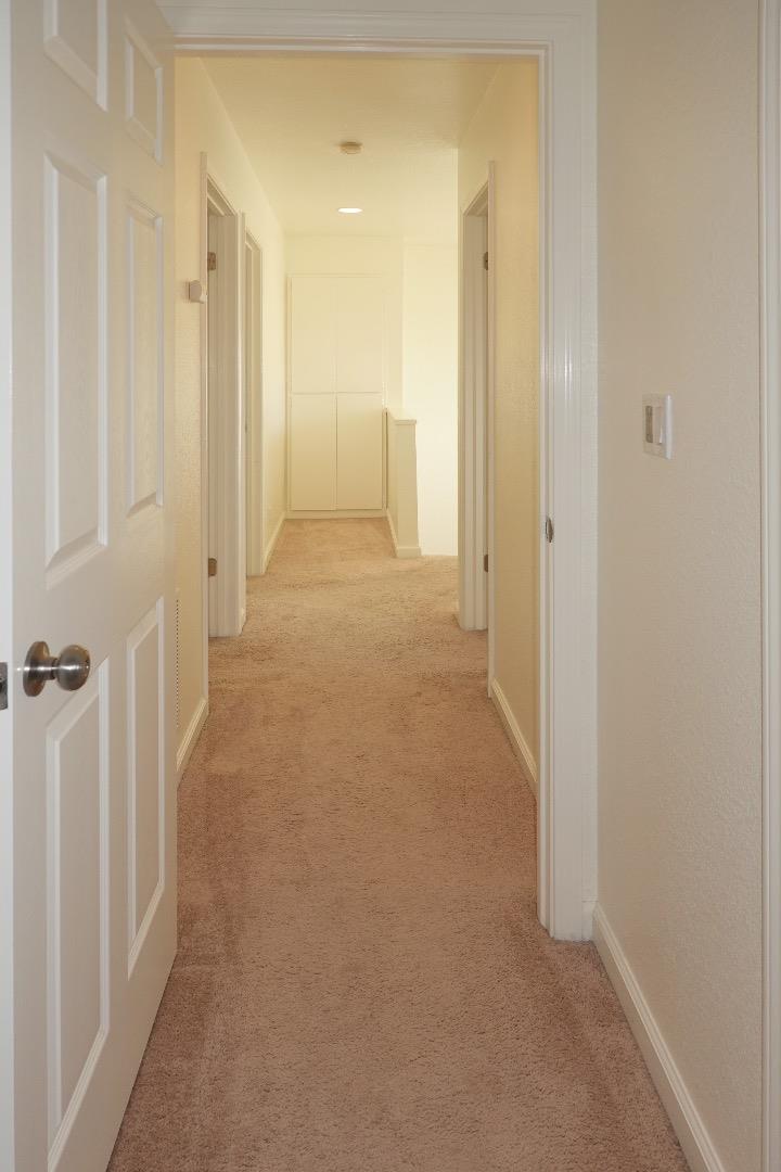 Detail Gallery Image 18 of 22 For 1013 Woodside Rd, Redwood City,  CA 94061 - 3 Beds | 2/1 Baths