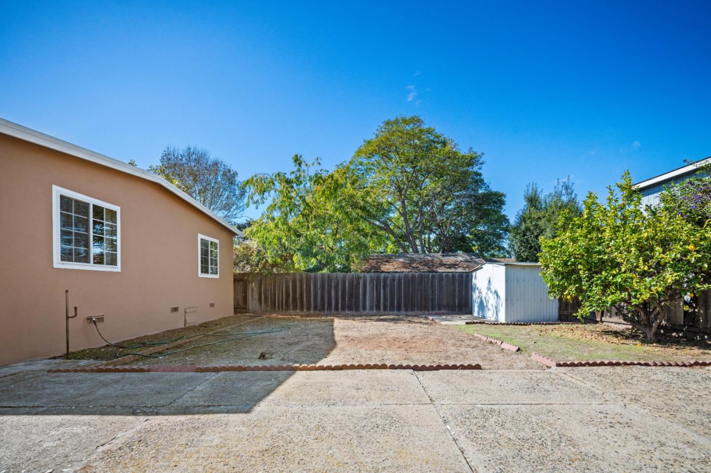 Detail Gallery Image 14 of 16 For 977 Trinity Ave, Seaside,  CA 93955 - 3 Beds | 1 Baths