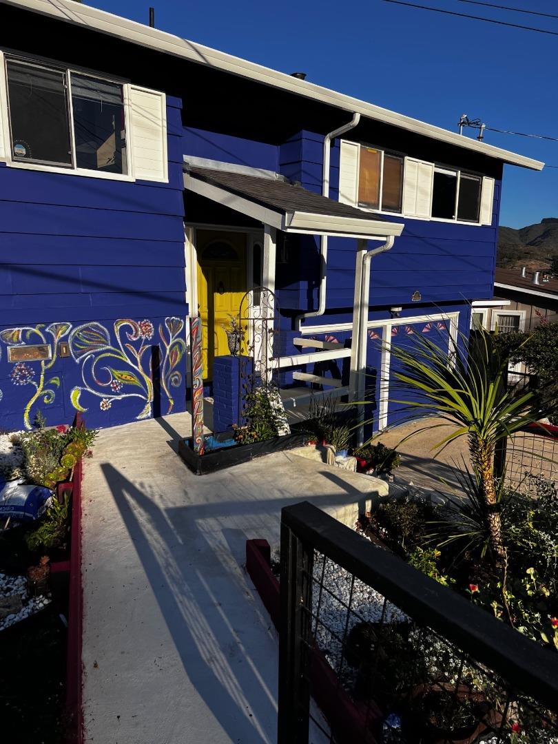 Detail Gallery Image 3 of 39 For 1157 Manzanita Dr, Pacifica,  CA 94044 - 4 Beds | 4 Baths