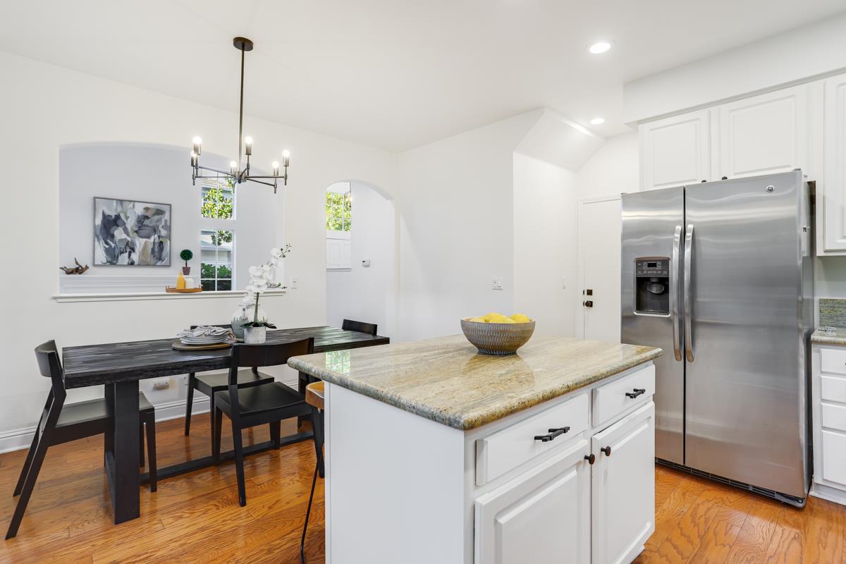 Detail Gallery Image 12 of 34 For 2360 De Varona Pl, Santa Clara,  CA 95050 - 4 Beds | 3 Baths