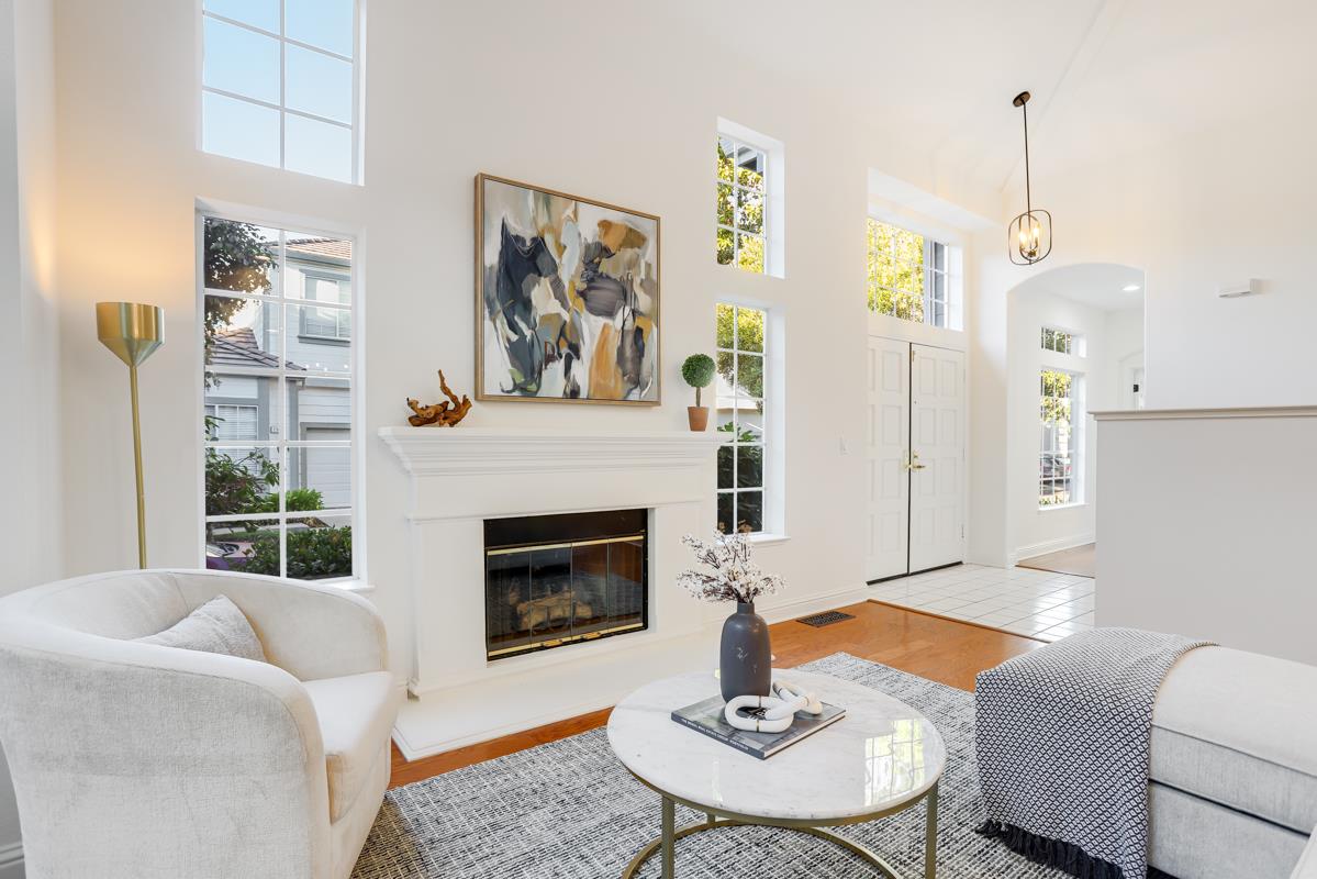 Detail Gallery Image 6 of 34 For 2360 De Varona Pl, Santa Clara,  CA 95050 - 4 Beds | 3 Baths