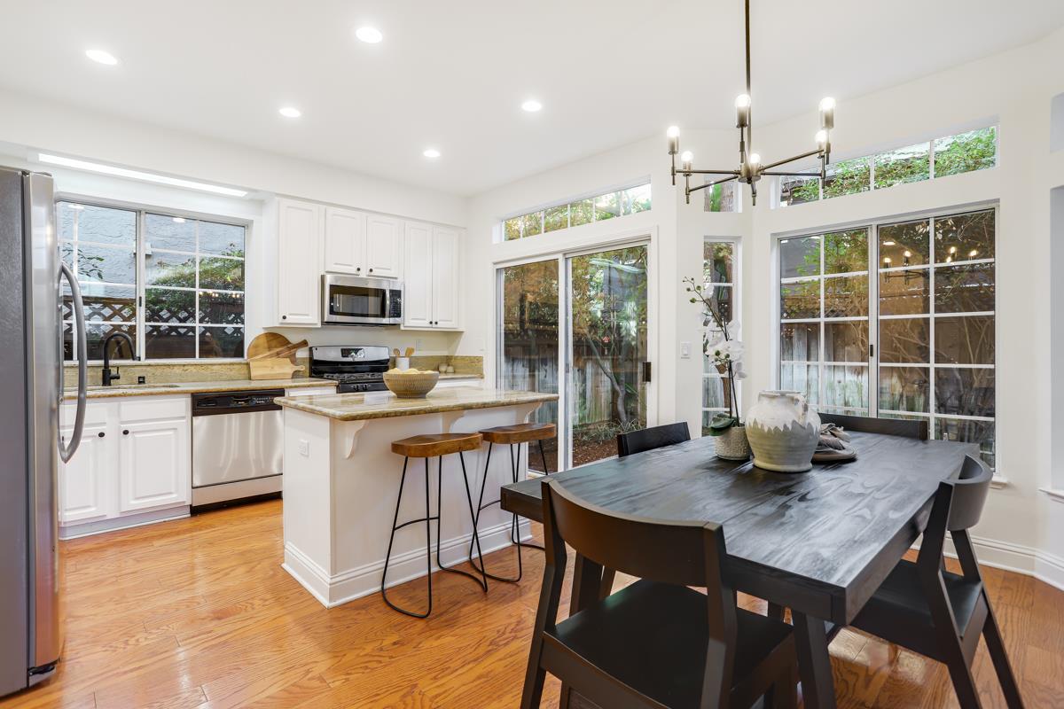 Detail Gallery Image 8 of 34 For 2360 De Varona Pl, Santa Clara,  CA 95050 - 4 Beds | 3 Baths