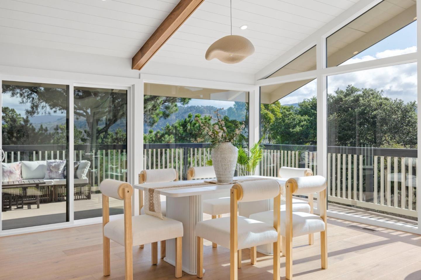 Detail Gallery Image 14 of 59 For 25805 Carmel Knolls, Carmel,  CA 93923 - 4 Beds | 2/1 Baths