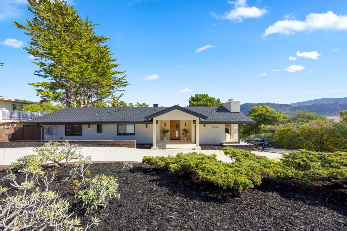 Detail Gallery Image 3 of 59 For 25805 Carmel Knolls, Carmel,  CA 93923 - 4 Beds | 2/1 Baths