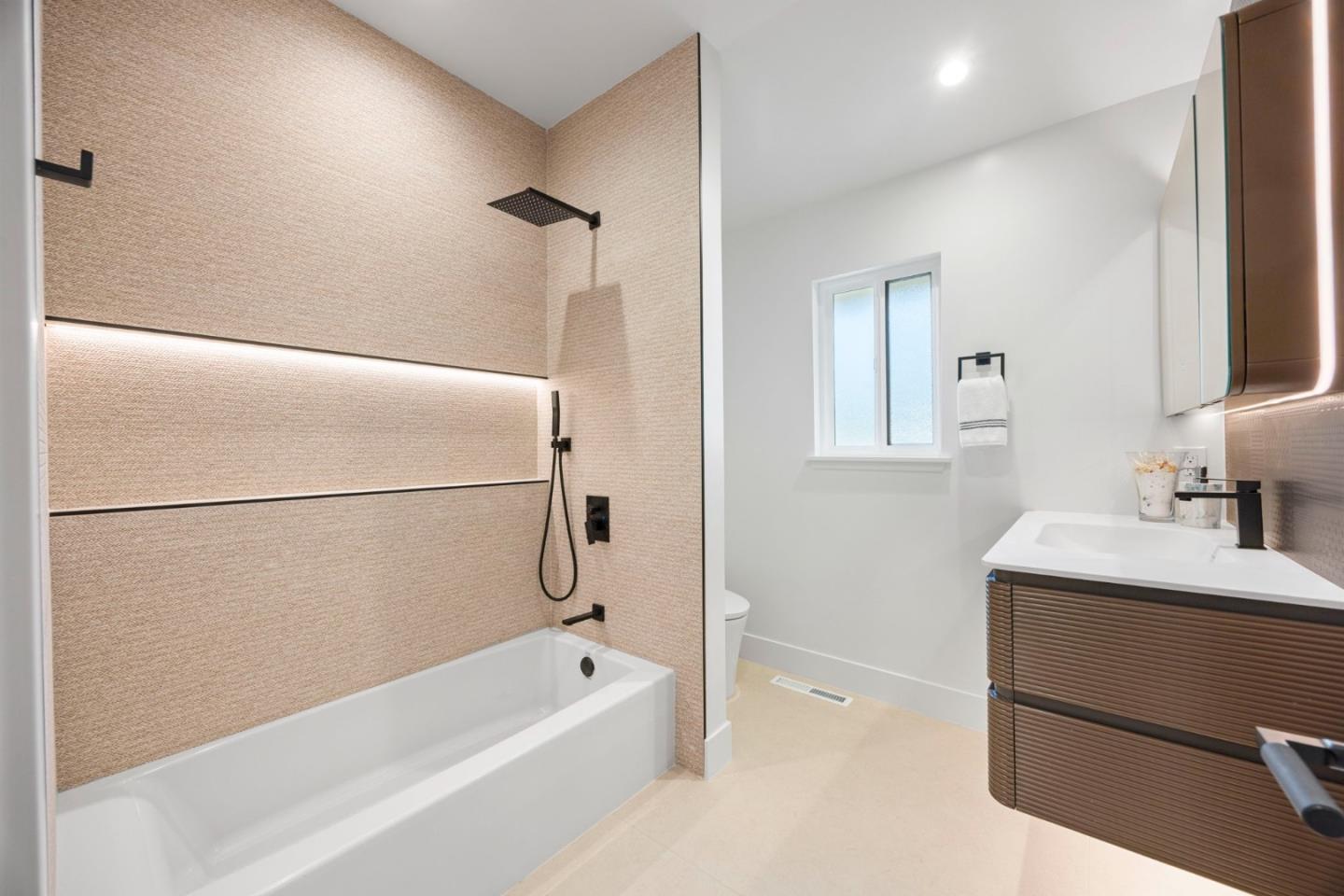 Detail Gallery Image 37 of 59 For 25805 Carmel Knolls, Carmel,  CA 93923 - 4 Beds | 2/1 Baths