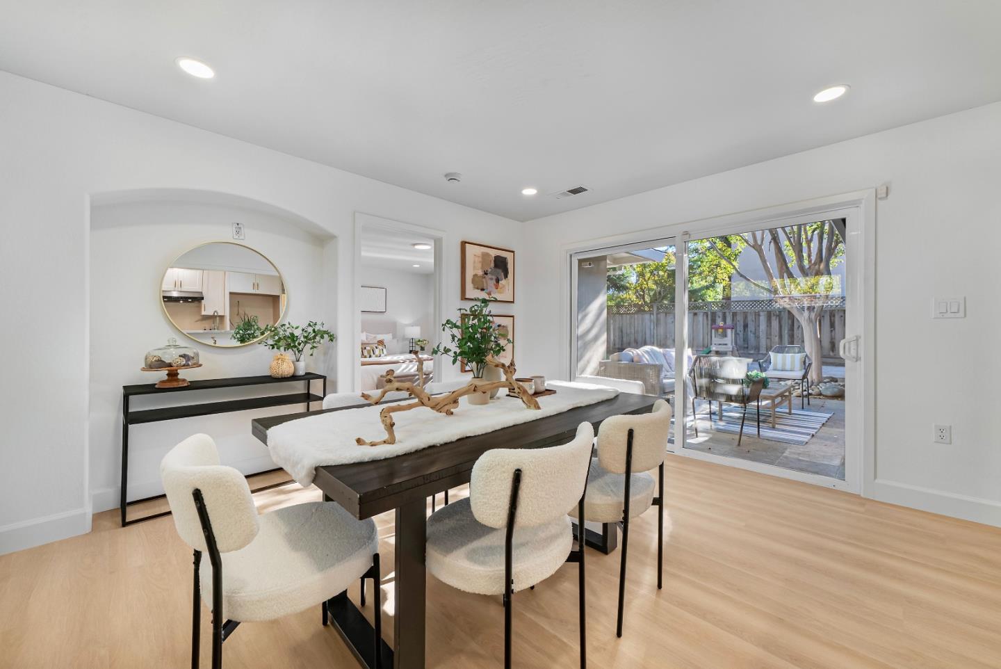 Detail Gallery Image 16 of 45 For 1013 Karen Way, Mountain View,  CA 94040 - 3 Beds | 2 Baths