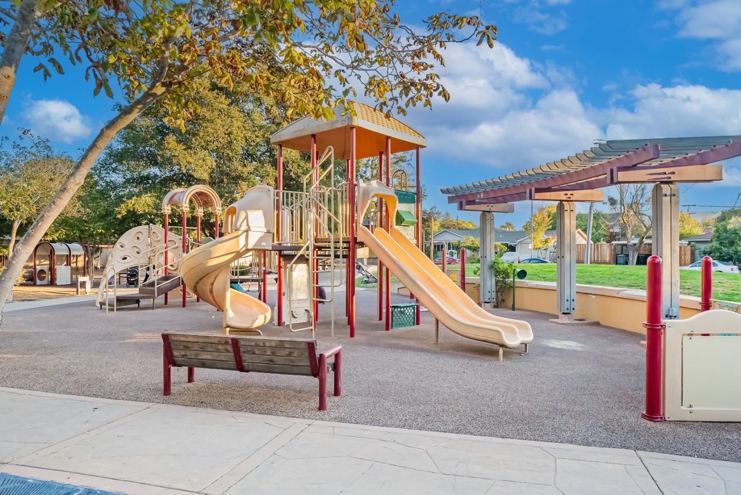 Detail Gallery Image 39 of 45 For 1013 Karen Way, Mountain View,  CA 94040 - 3 Beds | 2 Baths