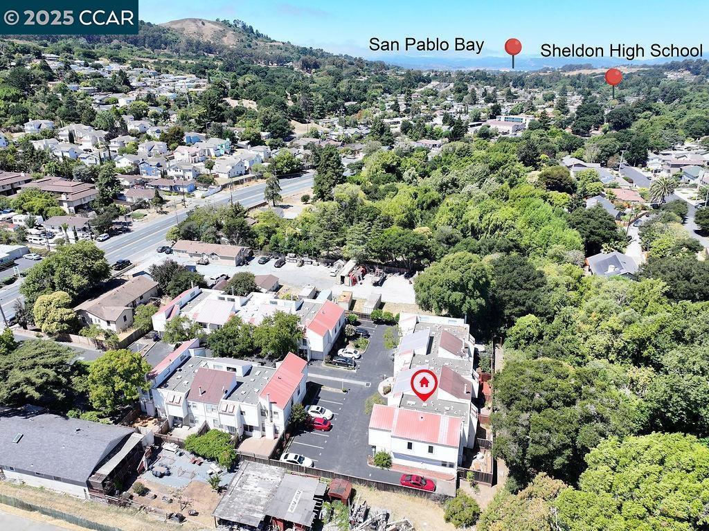 Detail Gallery Image 27 of 27 For 130 Creekside Ct, El Sobrante,  CA 94803 - 2 Beds | 2 Baths