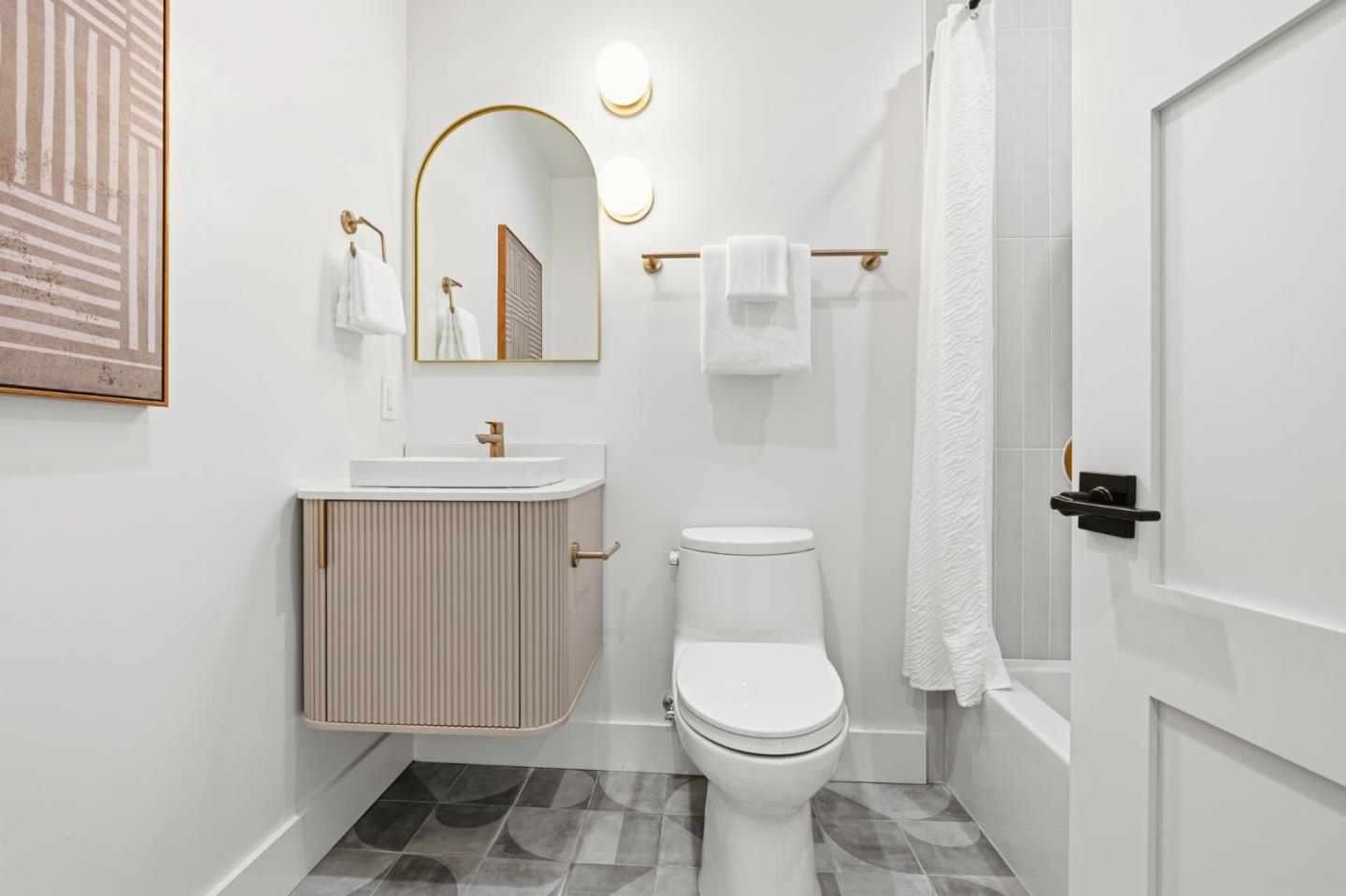 Detail Gallery Image 15 of 28 For 611 Miramar Ave, San Francisco,  CA 94112 - 4 Beds | 3 Baths