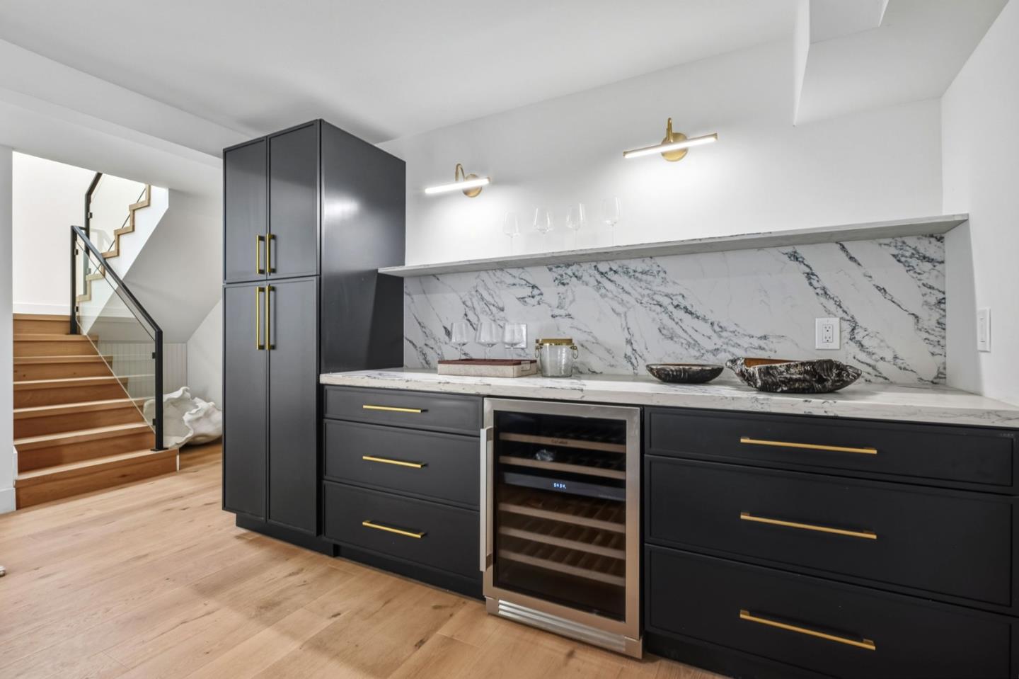 Detail Gallery Image 17 of 28 For 611 Miramar Ave, San Francisco,  CA 94112 - 4 Beds | 3 Baths