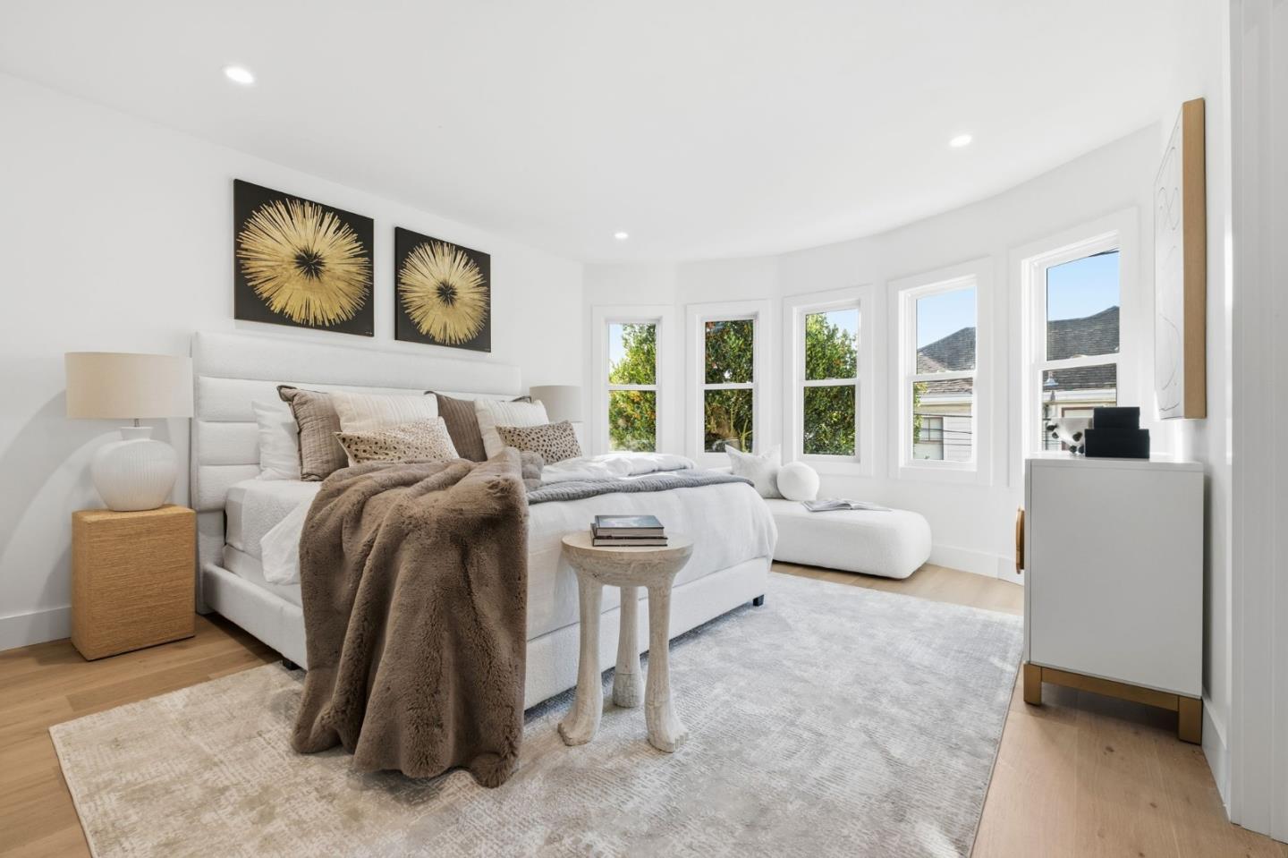 Detail Gallery Image 9 of 28 For 611 Miramar Ave, San Francisco,  CA 94112 - 4 Beds | 3 Baths