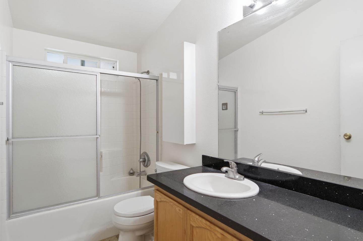 Detail Gallery Image 16 of 23 For 2151 Oakland Rd #552,  San Jose,  CA 95131 - 3 Beds | 2 Baths