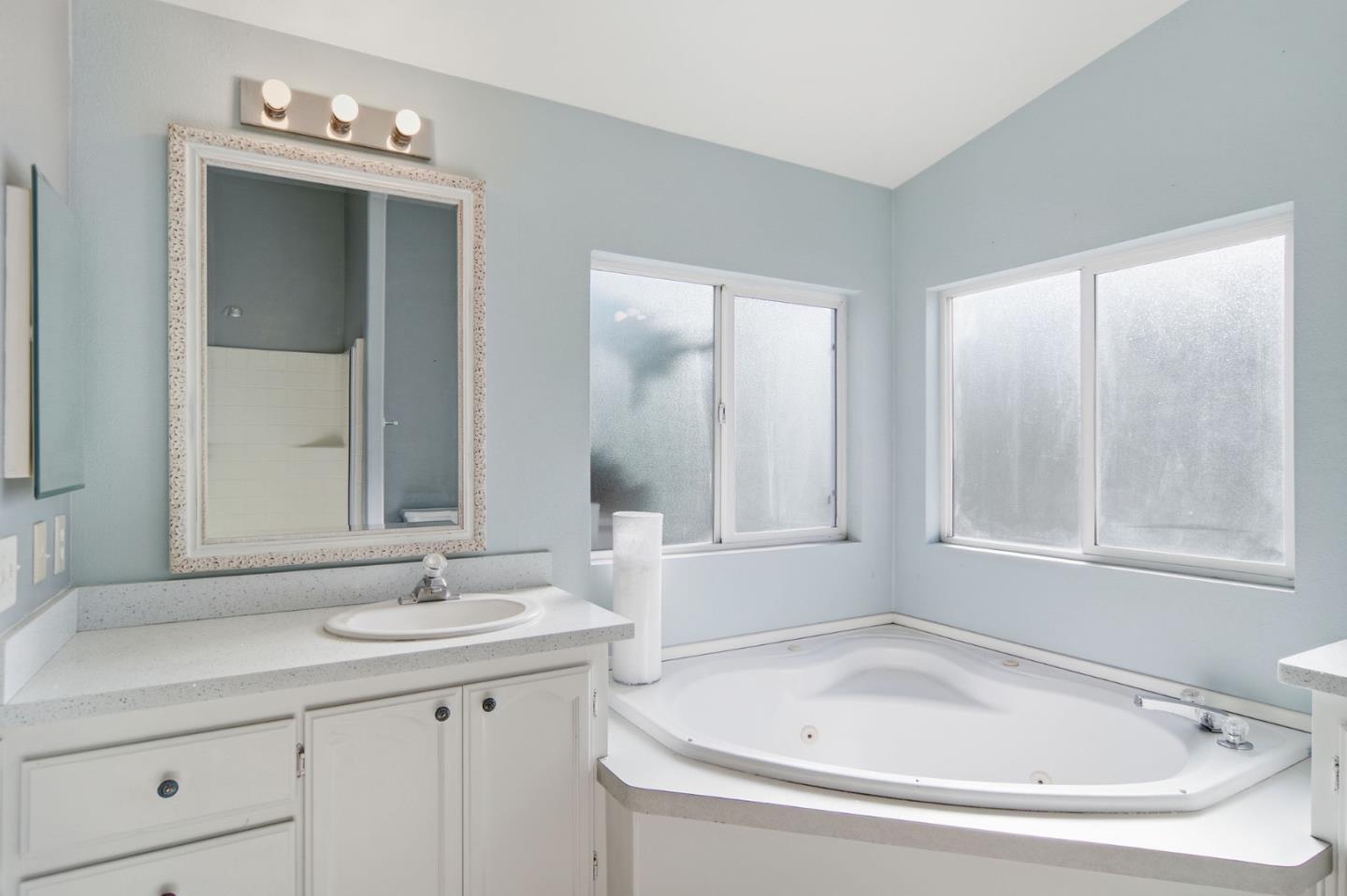 Detail Gallery Image 22 of 23 For 2151 Oakland Rd #552,  San Jose,  CA 95131 - 3 Beds | 2 Baths