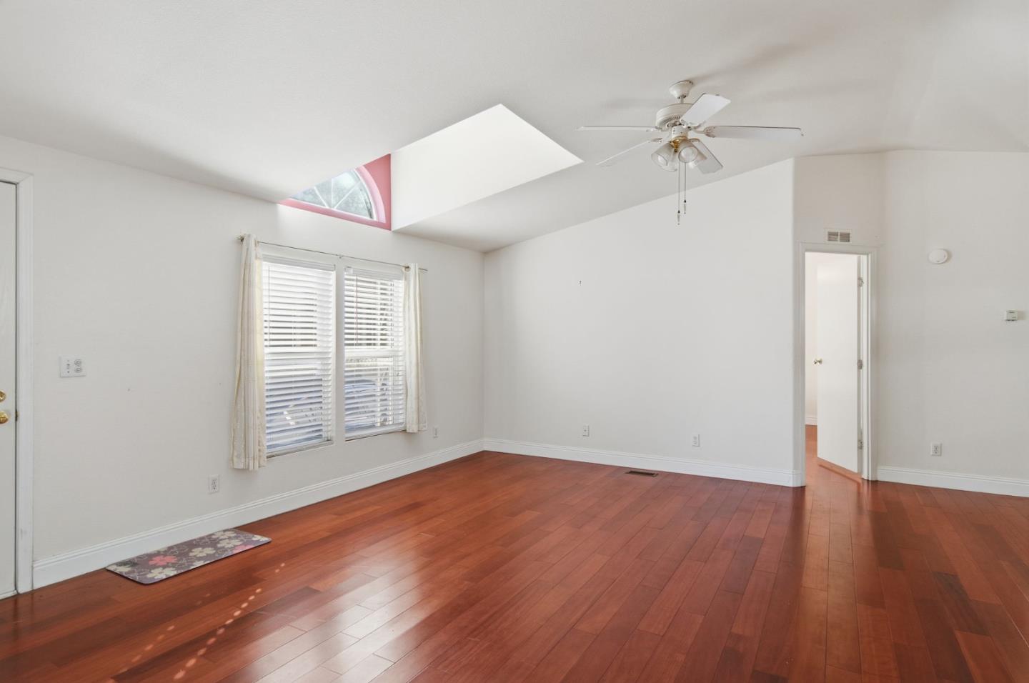 Detail Gallery Image 6 of 23 For 2151 Oakland Rd #552,  San Jose,  CA 95131 - 3 Beds | 2 Baths