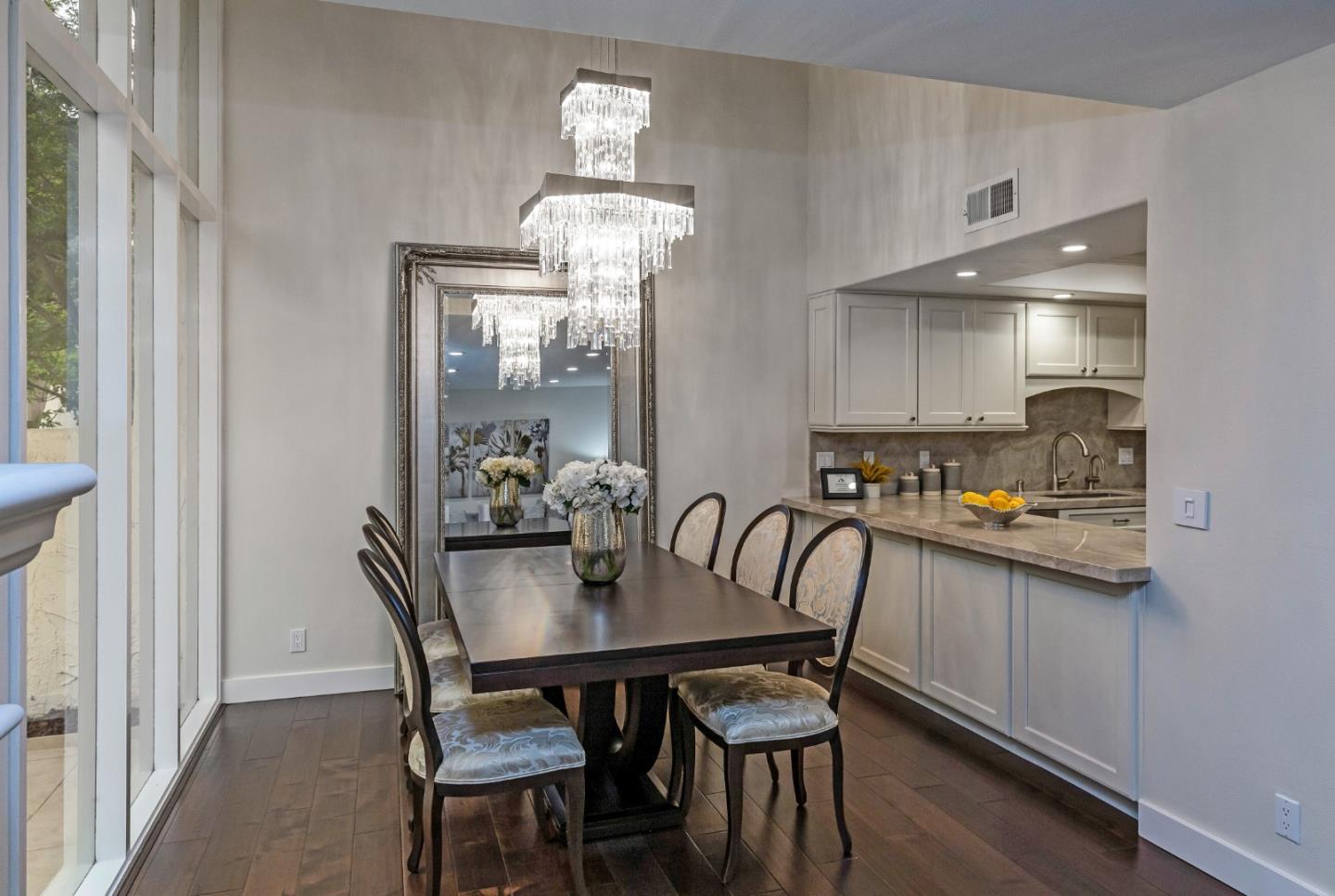 Detail Gallery Image 11 of 42 For 105 Callecita, Los Gatos,  CA 95032 - 3 Beds | 2/1 Baths