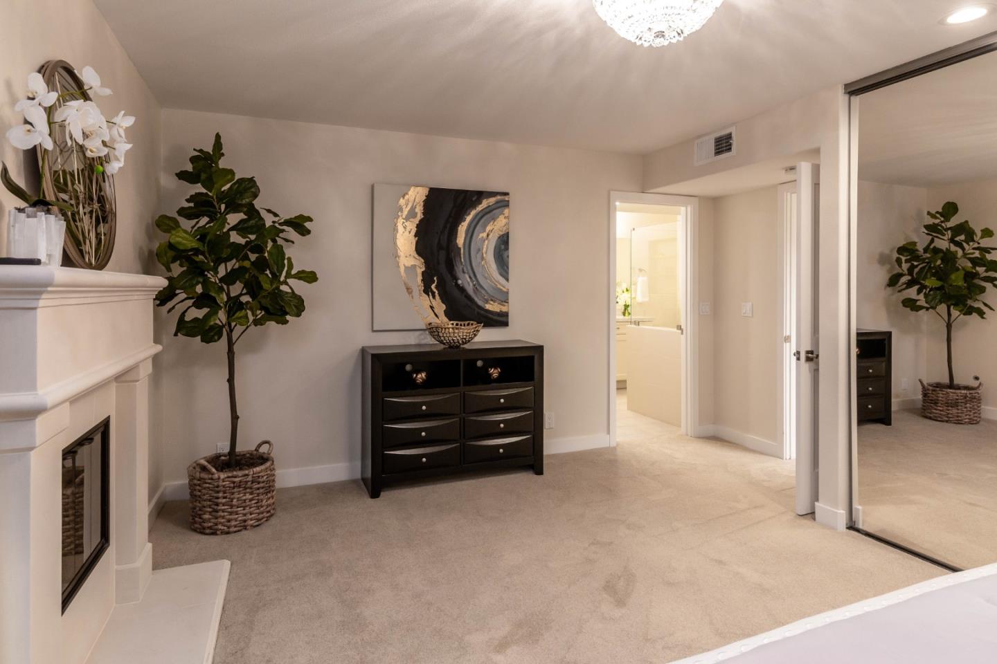 Detail Gallery Image 17 of 42 For 105 Callecita, Los Gatos,  CA 95032 - 3 Beds | 2/1 Baths