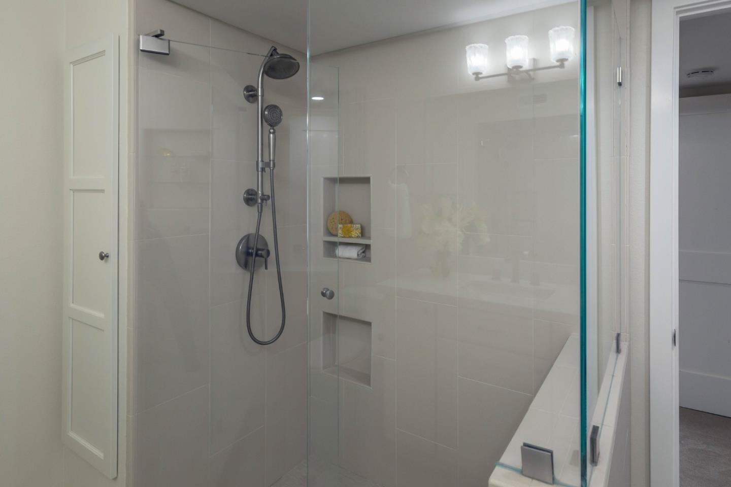 Detail Gallery Image 20 of 42 For 105 Callecita, Los Gatos,  CA 95032 - 3 Beds | 2/1 Baths