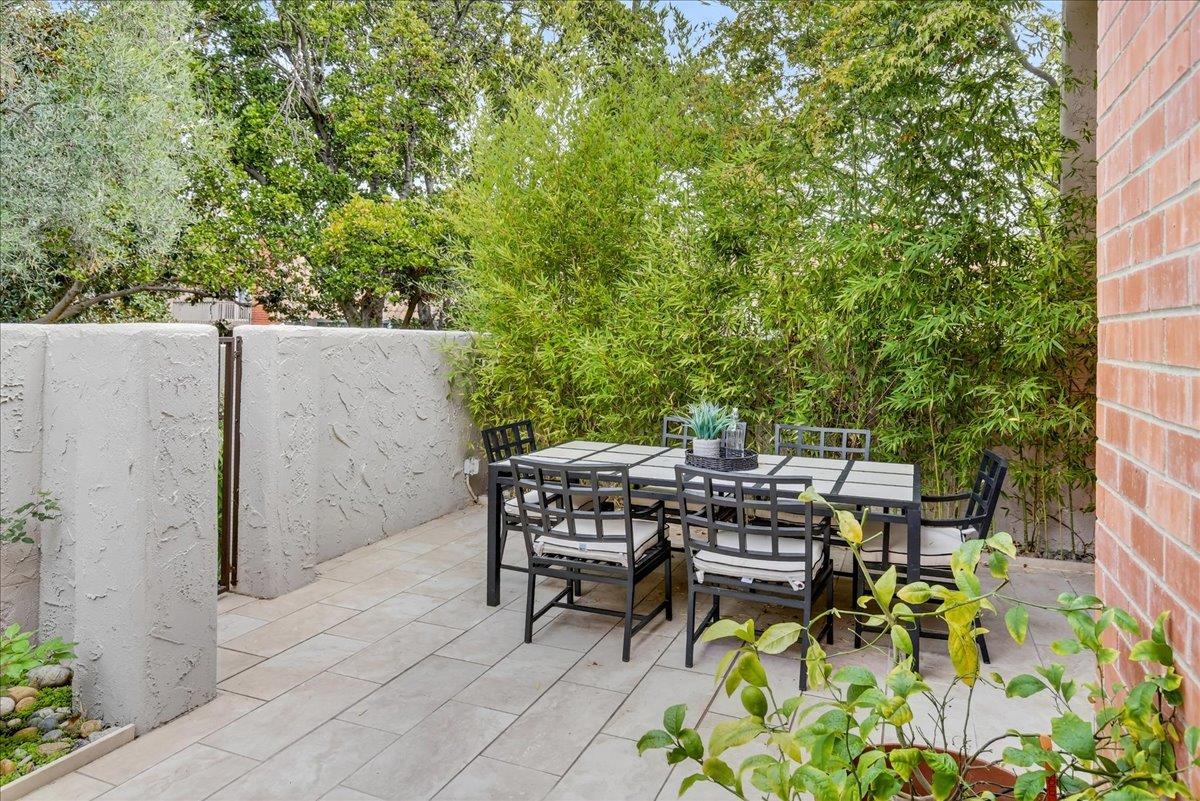 Detail Gallery Image 32 of 42 For 105 Callecita, Los Gatos,  CA 95032 - 3 Beds | 2/1 Baths