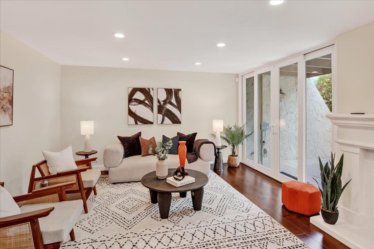 Detail Gallery Image 5 of 42 For 105 Callecita, Los Gatos,  CA 95032 - 3 Beds | 2/1 Baths